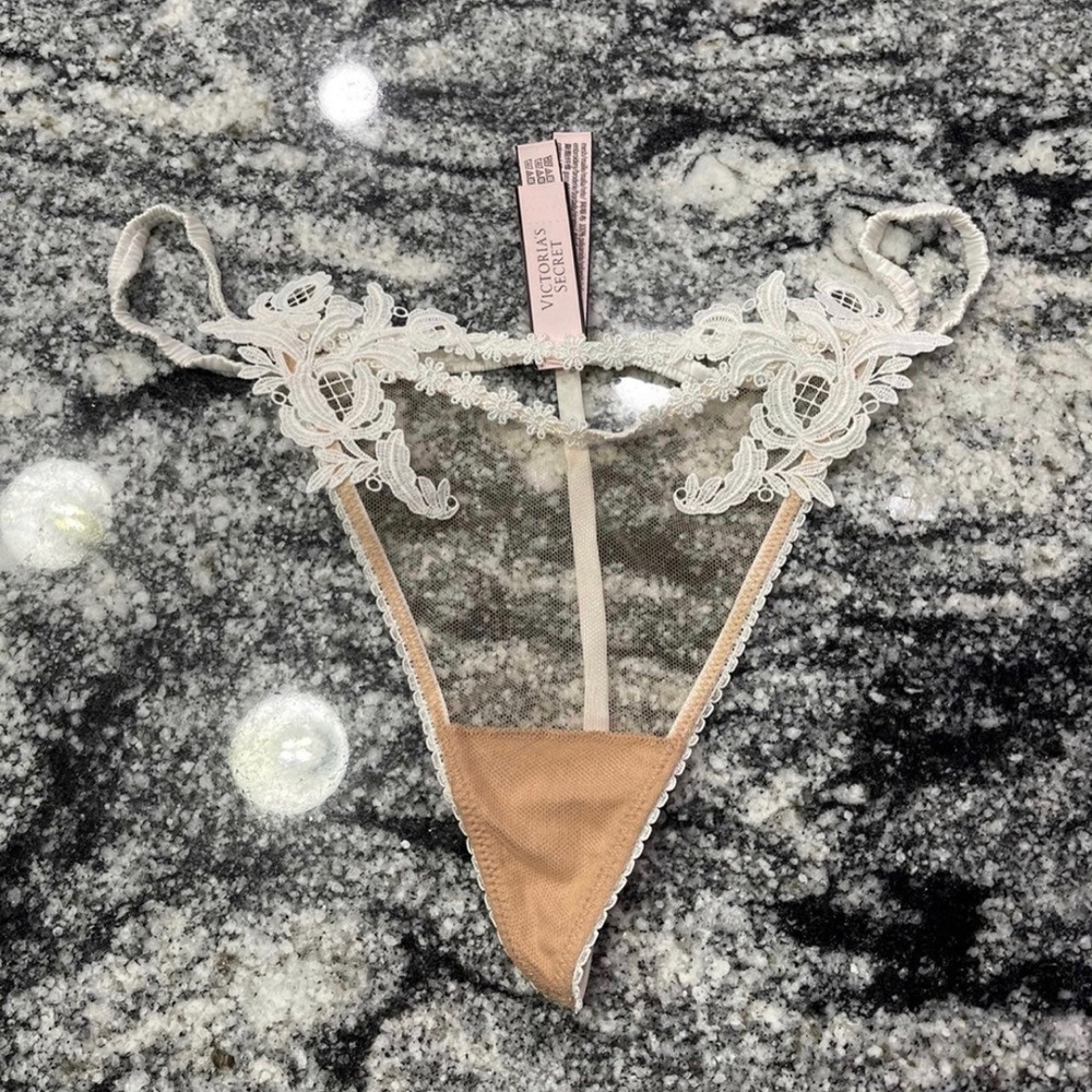 Victoria’s Secret V string Panty Large